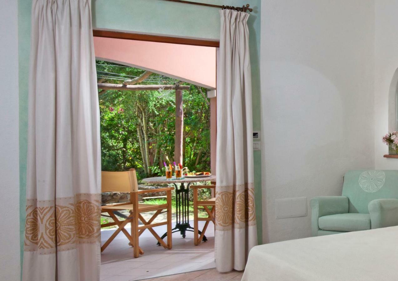 Resort Cala Di Falco Cannigione Eksteriør billede